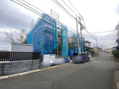 2号棟 今なら建築中の住まいをご覧いただけます。構造体の質問もお気軽に。
