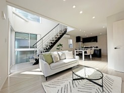 家族団らんの時間も増えそうな、くつろぎのＬＤＫ。
