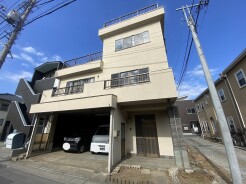 売主様ご退居済み。お気兼ねなくご見学いただけます。ごゆっくりどうぞ。
