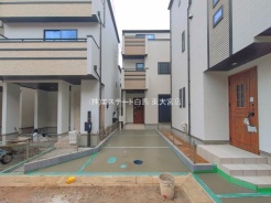 さいたま市中央区鈴谷７丁目