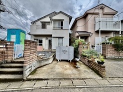 リフォーム工事中。引っ越したあとの配置や動線も分かりやすい。
