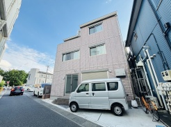 東大宮駅が徒歩３分。駅近に住めば、家族そろった朝食タイムがさらに楽しく。
