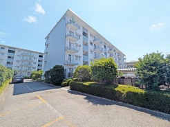 フルリノベーション令和８年１０月中旬完成予定。