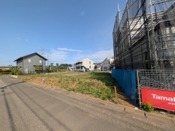 少し道路が広くなると駐車の際の停めやすさがかなり違ってきます。
