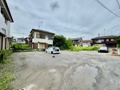 土地を見て、間取りが気になりましたら、すぐに図面を引ける設計士さんをご紹介することも出来ます。ご相談ください。
