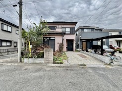 現地で車幅と共にご確認ください。
