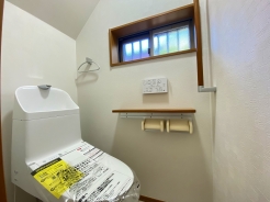 今や標準装備は当たり前。気持ちいいウォシュレット機能。
