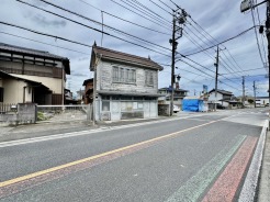 鷲宮駅徒歩１０分の近さ。 忙しい朝が助かる立地、 暮らしにゆとりが生まれます。
