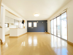 家族団らんの時間も増えそうな、くつろぎのＬＤＫ。
