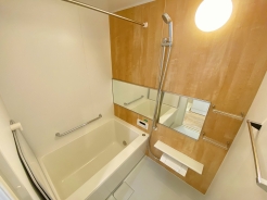 内装リフォーム済みでキレイです。
