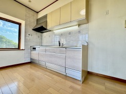 お料理を効率的に、楽しく。あったらいいなをかなえてくれるシステムキッチン。
