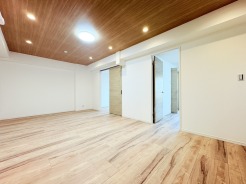 家族が自然に集りそうな広さが魅力のＬＤＫ。
