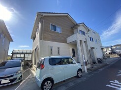 ＪＲ宇都宮線「東大宮」駅東口徒歩３分、提携駐車場もあります。エステート白馬東大宮店までお気軽にお問い合わせください。
