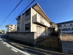 より整った街づくりを目指す地区計画の施行区域内。落ち着いた街並みもご見学の対象にしてください。
