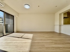 家族団らんの時間も増えそうな、くつろぎのＬＤＫ。
