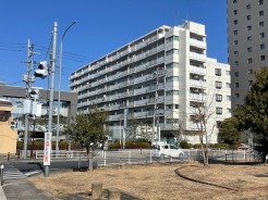 こちらのマンションは、全92戸のコミュニティです。
