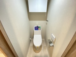 清潔好きには欠かせないウォシュレット機能付き。
