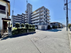 一ノ割駅徒歩６分の近さ。 忙しい朝が助かる立地、 暮らしにゆとりが生まれます。
