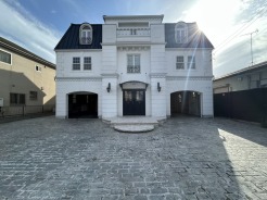 ウェブや資料からでは得られないヒントがたくさん見つかる完成物件です。
