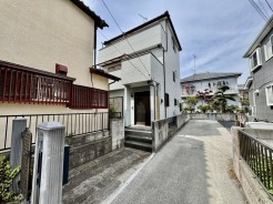一ノ割駅徒歩８分の近さ。 忙しい朝が助かる立地、 暮らしにゆとりが生まれます。
