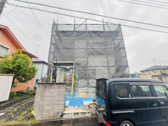 閑静な住宅地で、小さなお子様がいるご家族にも安心。
