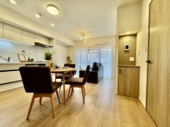 家族団らんの時間も増えそうな、くつろぎのＬＤＫ。
