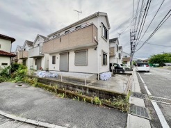 ＪＲ宇都宮線「東大宮」駅東口徒歩３分、提携駐車場もあります。エステート白馬東大宮店までお気軽にお問い合わせください。
