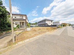 道路は6mほどになると駐車の際の停めやすさがかなり違ってきます。