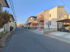 越谷市東大沢２丁目