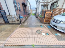 越谷市東大沢３丁目