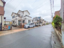 越谷市東大沢３丁目