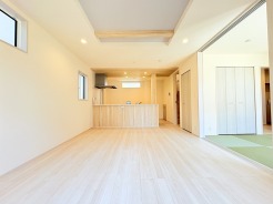 家族団らんの時間も増えそうな、くつろぎのＬＤＫ。
