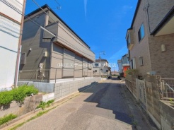 越谷市新川町１丁目