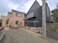 越谷市宮本町３丁目