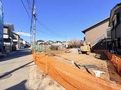 南道路に面した、陽当たり良好な物件です。
