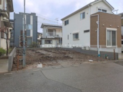 越谷市東大沢３丁目