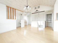 家族団らんの時間も増えそうな、くつろぎのＬＤＫ。
