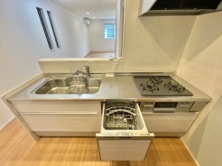 カウンターからはリビングが広く見渡せ、ご家族とのコミュニケーションも弾みます。

