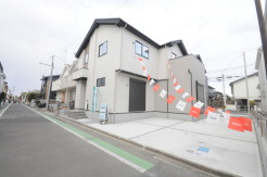 2号棟 五感で感じる、現地でしかわからない事も沢山ございます。周辺環境なども一緒にご案内いたしますのでお気軽にお問合せください。
