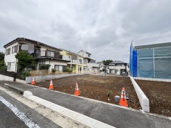 五感で感じる、現地でしかわからない事も沢山ございます。周辺環境なども一緒にご案内いたしますのでお気軽にお問合せください。
