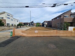 1号地 五感で感じる、現地でしかわからない事も沢山ございます。周辺環境なども一緒にご案内いたしますのでお気軽にお問合せください。
