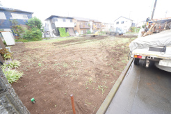 五感で感じる、現地でしかわからない事も沢山ございます。周辺環境なども一緒にご案内いたしますのでお気軽にお問合せください。
