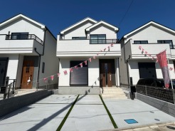 I号棟 五感で感じる、現地でしかわからない事も沢山ございます。周辺環境なども一緒にご案内いたしますのでお気軽にお問合せください。
