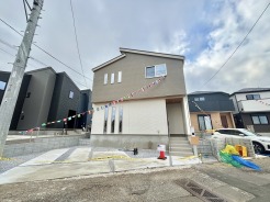 五感で感じる、現地でしかわからない事も沢山ございます。周辺環境なども一緒にご案内いたしますのでお気軽にお問合せください。
