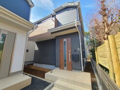 1号棟 完成物件だから、引っ越したあとの配置や動線も分かりやすい。
