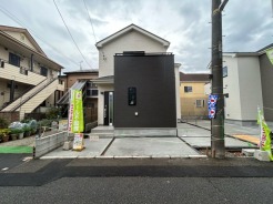 五感で感じる、現地でしかわからない事も沢山ございます。周辺環境なども一緒にご案内いたしますのでお気軽にお問合せください。
