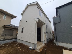 B号棟 五感で感じる、現地でしかわからない事も沢山ございます。周辺環境なども一緒にご案内いたしますのでお気軽にお問合せください。
