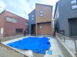 3号棟 五感で感じる、現地でしかわからない事も沢山ございます。周辺環境なども一緒にご案内いたしますのでお気軽にお問合せください。
