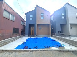 3号棟 五感で感じる、現地でしかわからない事も沢山ございます。周辺環境なども一緒にご案内いたしますのでお気軽にお問合せください。
