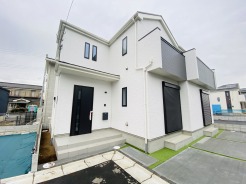 室内完成しました！当日ご案内可能です！物件だけでなく、周辺の環境や他にご希望の物件もまとめてご案内可能です。
